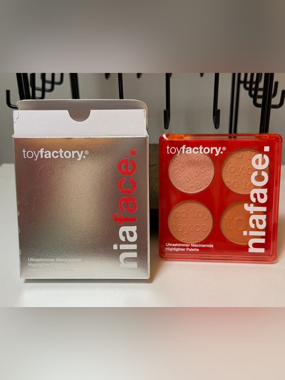 ToyFactory Niaface Ultrashimmer Niacinamide Highlighter Palette New